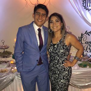 Meet your Posher, Daniela